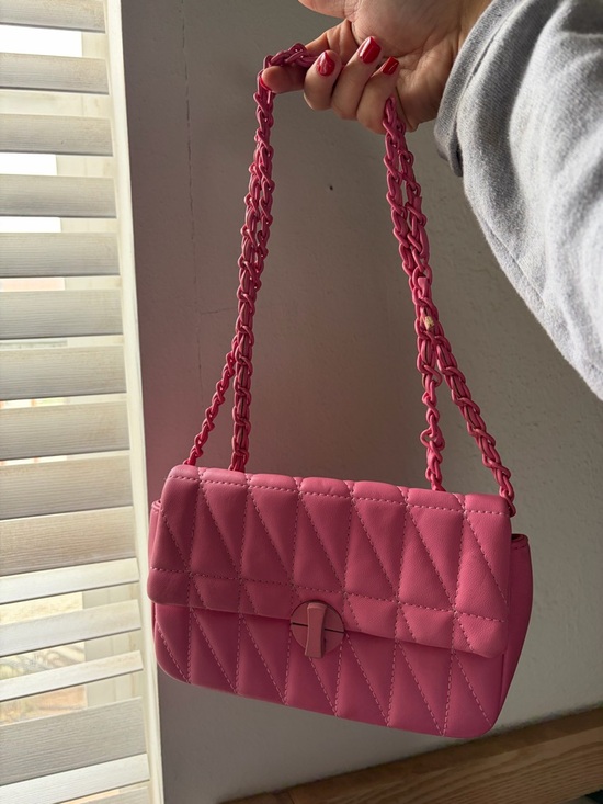 Handbags - Quilted Pink Shoulder Bag with Chain Strap